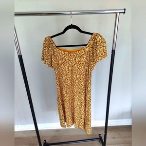 Floral Mini Dress - Signature by Robbie Bee - M